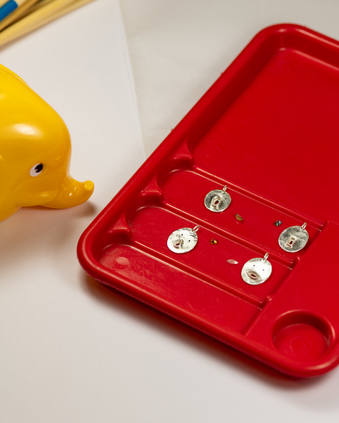 Collection Tronches, bijoux créateur à personnaliser, signés par la créatrice lyonnaise Louise Vurpas