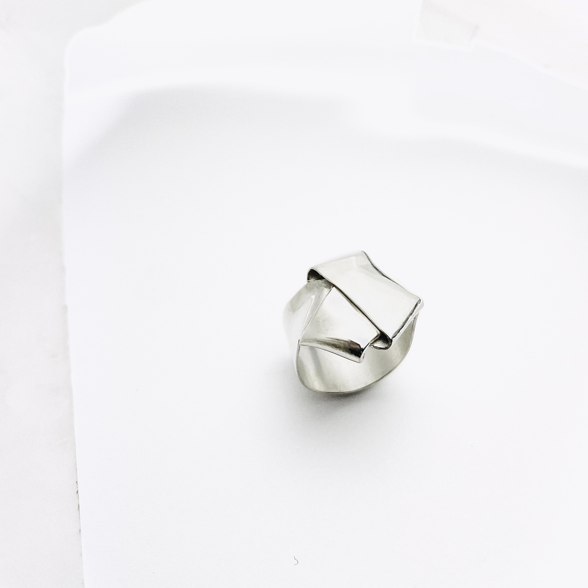 Bague Pliée