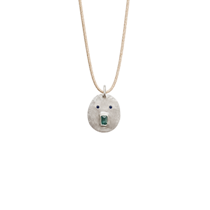 Médaille Tronche Antoinette – Argent 925, Saphir Vert &amp; Saphirs Bleus