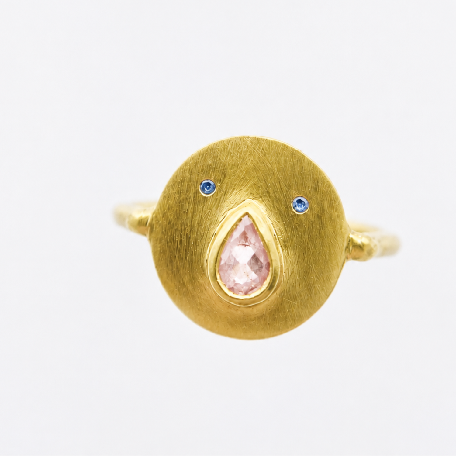 Bague Tronche Paula en Vermeil, son Saphir Rose pour la bouche, et Saphirs bleus pour les yeux